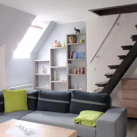 Unii Europejskiej Apartament *